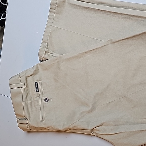 Eddie Bauer Relaxed Fit Dress Pants 38 waist - Picture 10 of 10